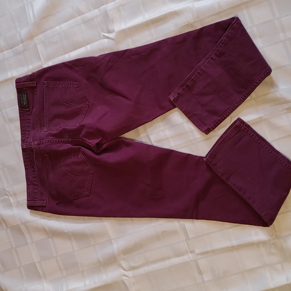 Levi Too Superlow 524 Jeans Size 5 - Picture 8 of 9